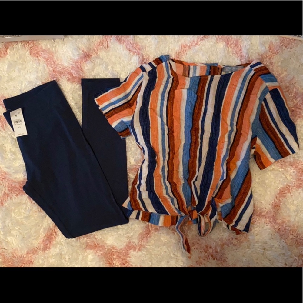 Lou & Grey Leggings & Good Luck Gem Top